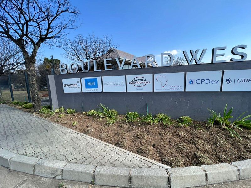 Office To Let in Woodmead | Boulevard West | Sandton