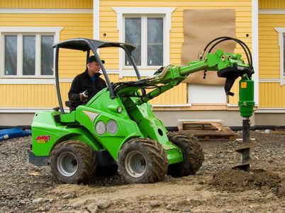 Avant 630 Mini loader Digger Tractor Excavator Trencher Forklift Articulated Kubota driven