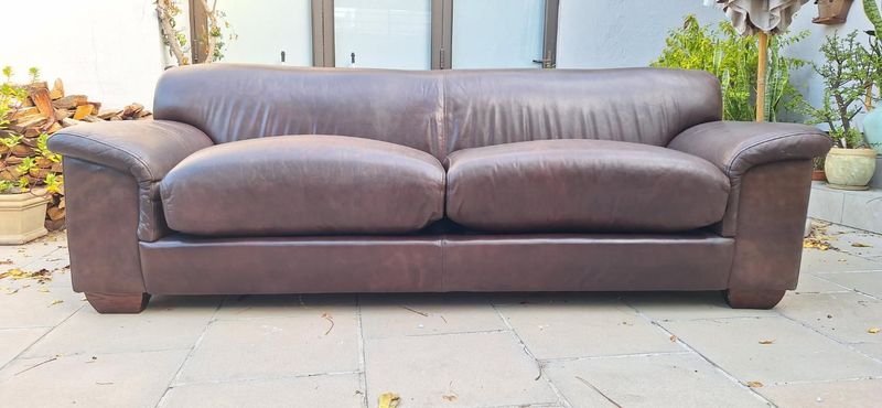 240cm CORICRAFT Leather Couch Hazelnut Brown Bobby Large Three Seater Leather Sofa
