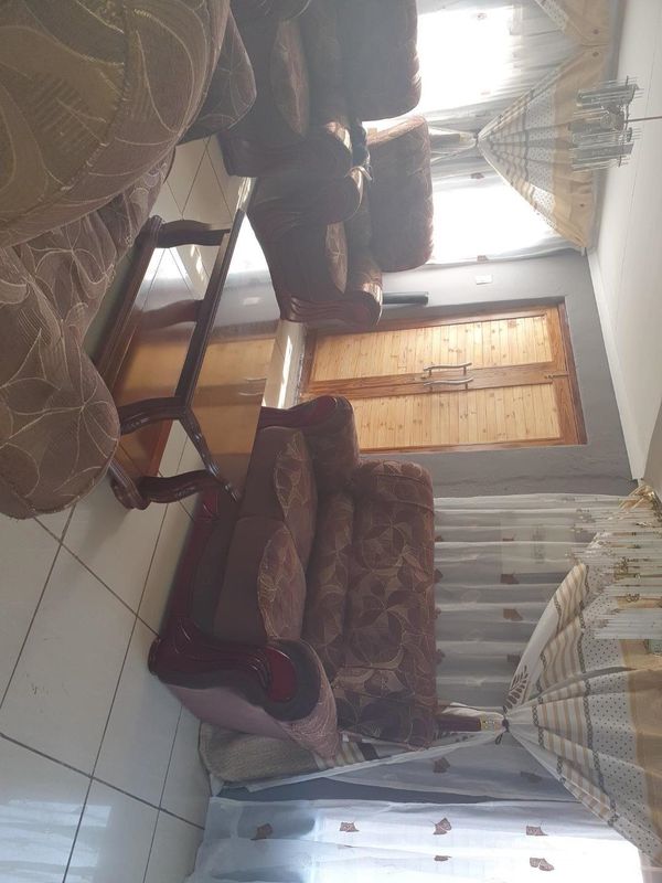 4 roomed house for sale in Vosloorus ext10
