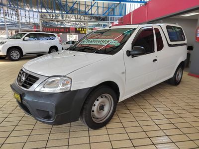 2020 Nissan Np200 1.6 8v (base Model) With 91000kms Call Boity 083 506 0587