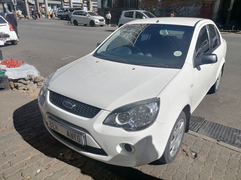 2015 Ford Ikon 1.6 Trend, White with 74000km available now!