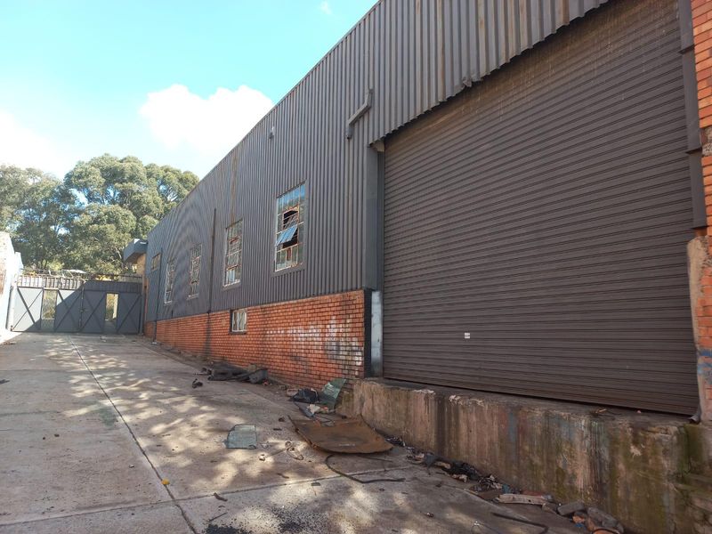 650sqm, warehouse for rent in West Turffontein