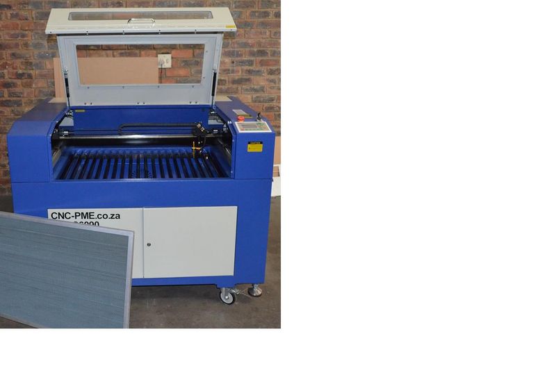 Laser cutter 900 x 600 80 watt