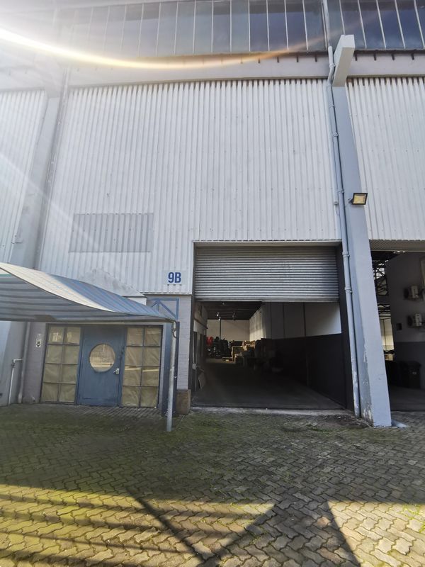 1350m2 Warehouse / Factory TO LET in Secure Park in Elsies Rivier, Cape Town.