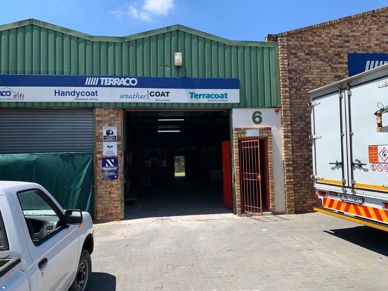 Neat mini warehouse unit available for lease in the Strijdompark node