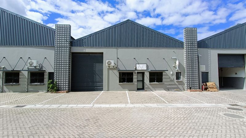 418SQM Industrial warehouse TO LET in Atlas Gardens