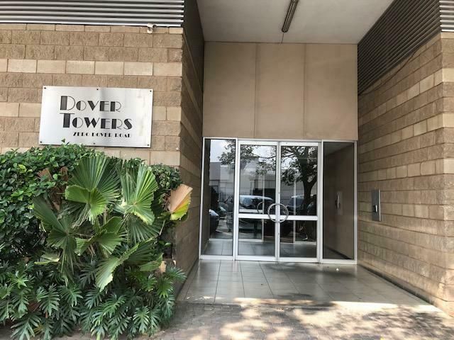 Impeccable apartment in Ferndale  RANDBURG Johannesburg South Africa FOR SALE &#64; R500 000.
