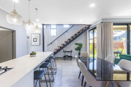 House in Douglasdale For Sale