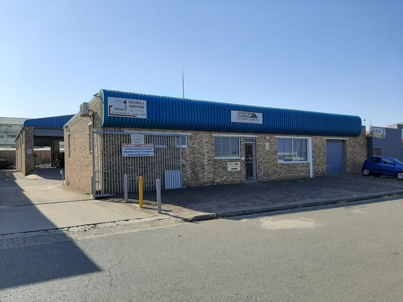 WELL KEPT COMMERCIAL PROPERTY WITH LONG TERM TENANTS!