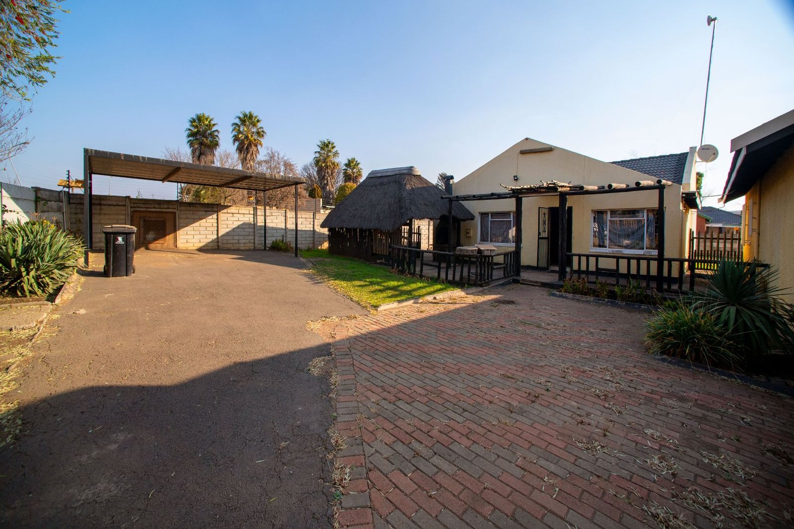 3 bedroom House in Pomona with 2 flats | Kempton Park | Gumtree South ...