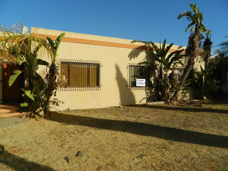 House in Vredendal For Sale