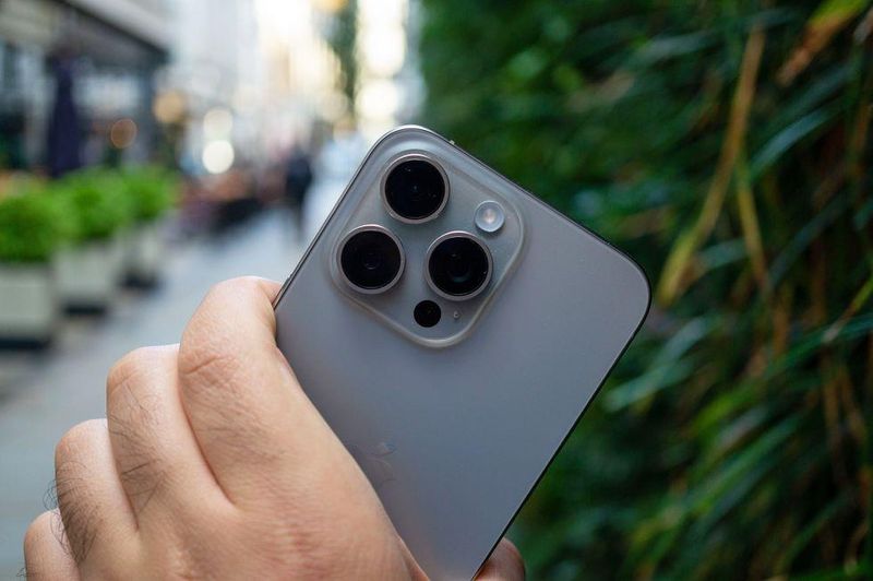 APPLE IPHONE 15 PRO MAX / 15 PRO / 15 PLUS / 15 - CASH PAID - BAYCELL - 0833381541