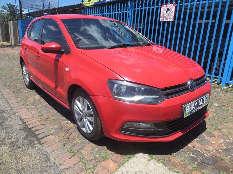 2019 Volkswagen Polo Vivo Hatch 1.4 Comfortline, Red with 62000km available now!