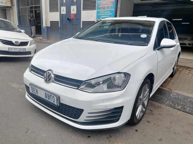 2018 Volkswagen Golf 7 1.4 TSI BMT Comfortline, White with 71000km available now!