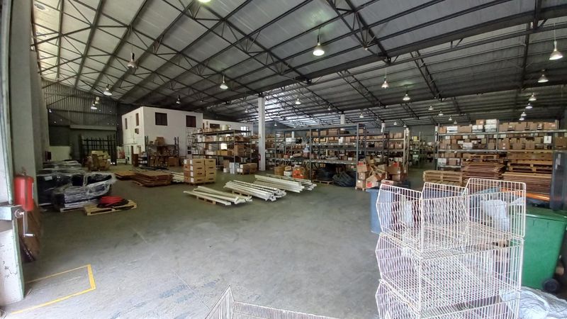 Prime warehouse with massive yard to rent in Stikland industrial
