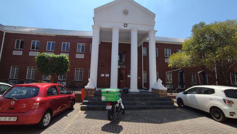 Hanover Square | Premium Office Space to Let in Edenvale