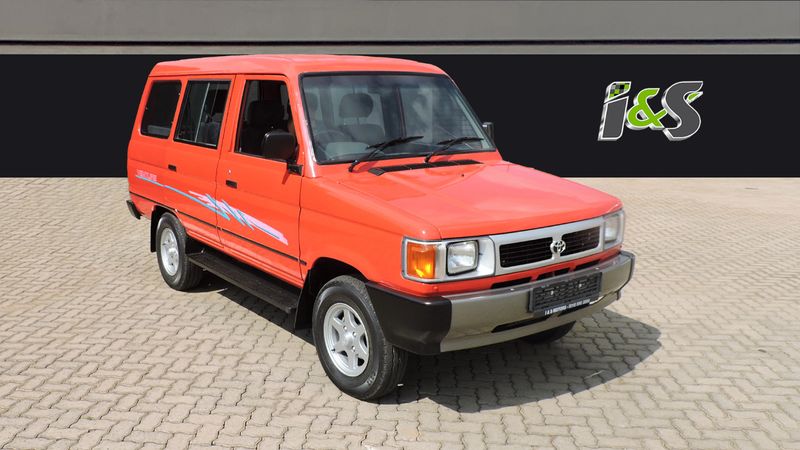 Toyota  with 72600km available now!