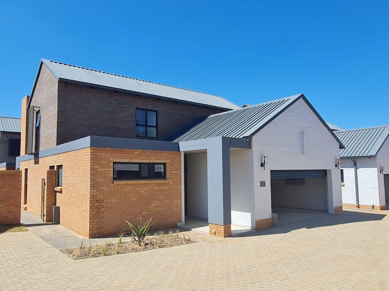 3 x Bedroom house for sale