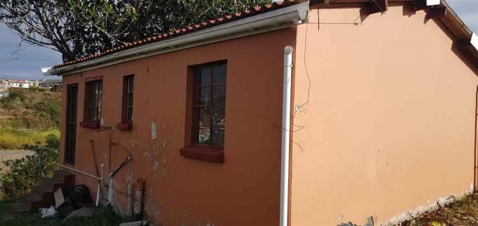2 Bedroom with 1 Bathroom House For Sale Eastern Cape