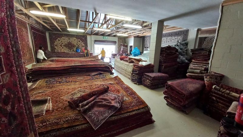 Mini units for sale in Rosenpark - Tyger valley