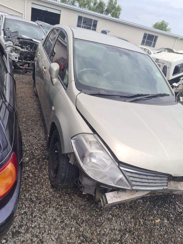 NISSAN TIIDA MANUAL STRIPPING FOR SPARES
