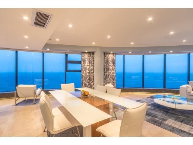 Penthouse in Umhlanga Central For Sale