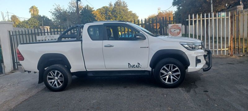 2019 Toyota Hilux 2.8 GD-6 X/Cab Dakar in excellent condition, full service history, 91000km, R28990