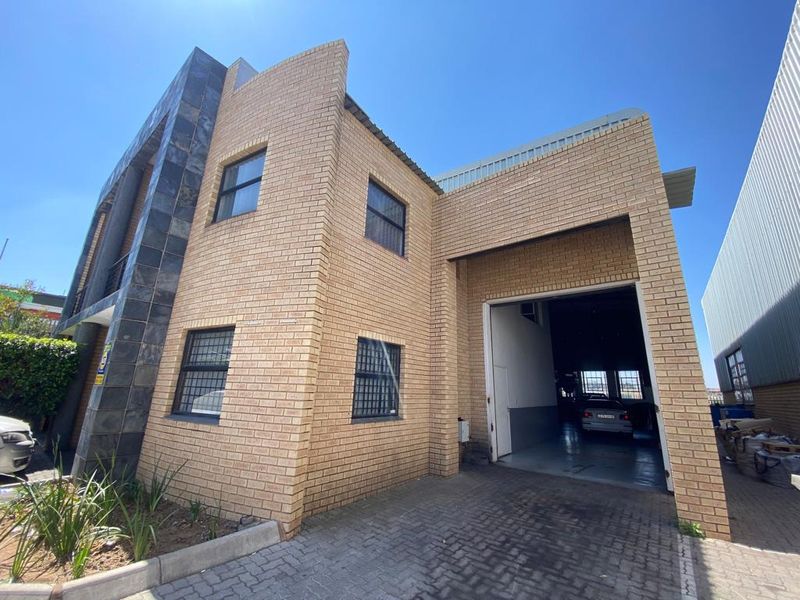 Barbeque Heights | Upmarket micro unit to let in Midrand