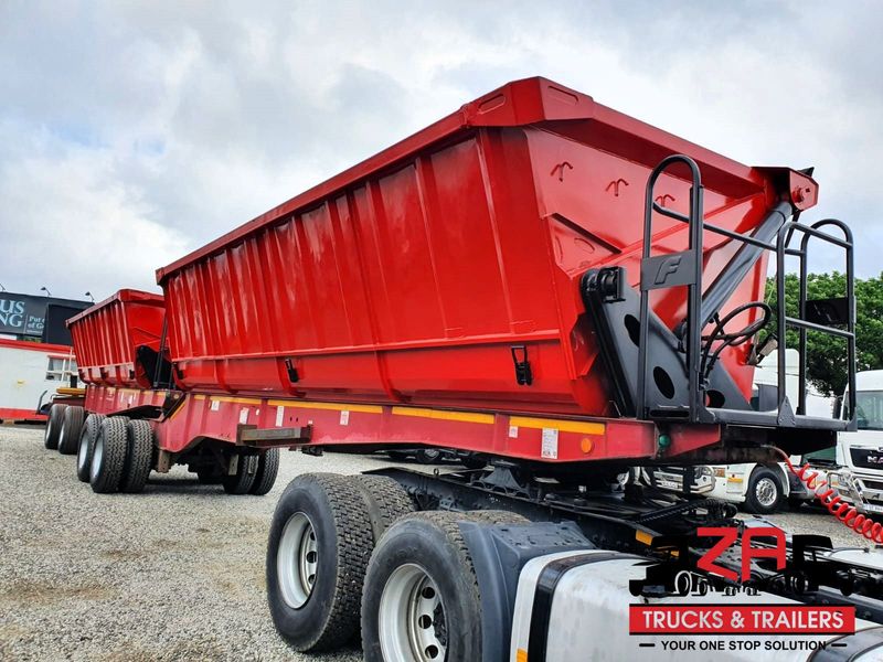 2017 CIMC 40 CUBE SIDE TIPPER