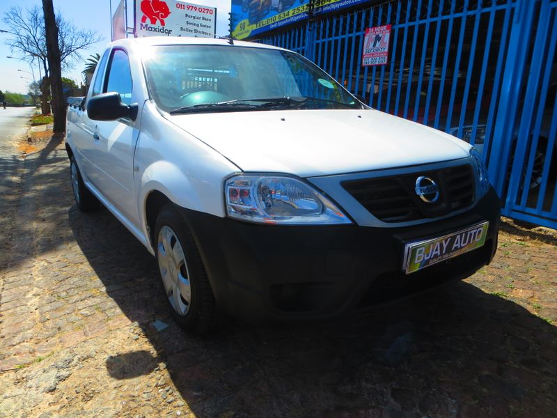 2020 Nissan NP200 1.6 8V AC Safety Pack, White with 92000km available now!