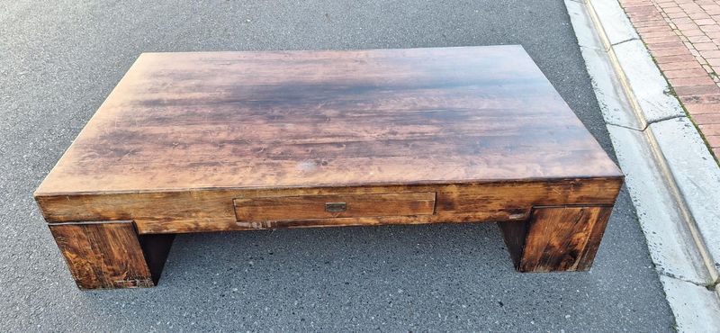 Lovely VERY Large Coricraft Coffee Table with a side drawer 170 cm long