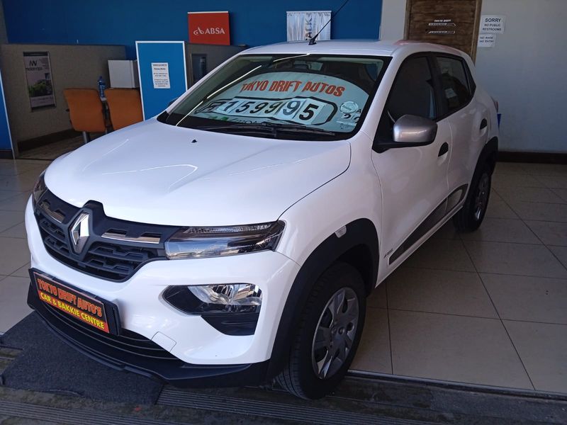 White Renault Kwid 1.0 Dynamique with 45667km available now!