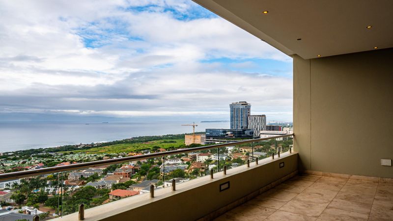 Three Bedroom Penthouse For Sale in One On Herrwood