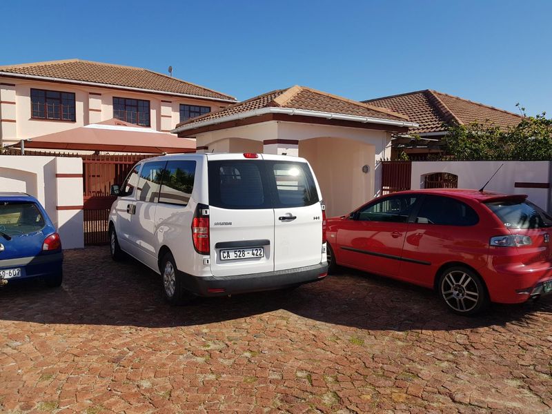 CONTRACTORS PRIVATE GUEST HOUSE ACCOMMODATION