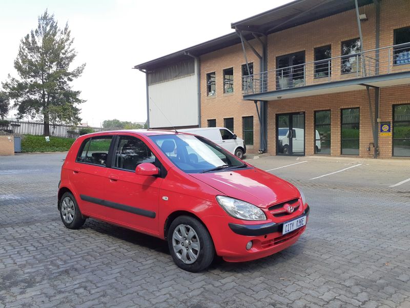 2007 Hyundai Getz 1.6, Red with 248000km available now!
