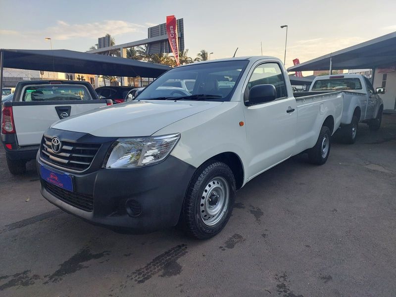 2015 Toyota Hilux 2.5 D-4D ONE OWNER BAKKIE NEAT CONDITION MECHANICALLY SOUND