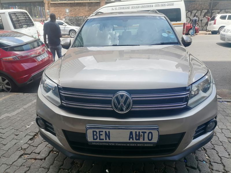 2013 Volkswagen Tiguan 1.4 TSI BMT Trend &#43; Fun 4x2 (110kW), Gold with 130000km available now!
