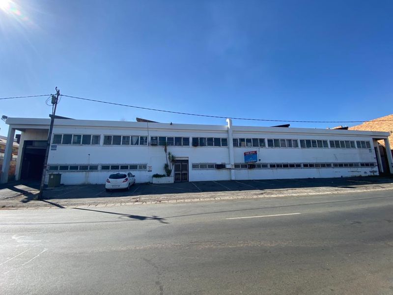 Industrial facility for sale in Industria North