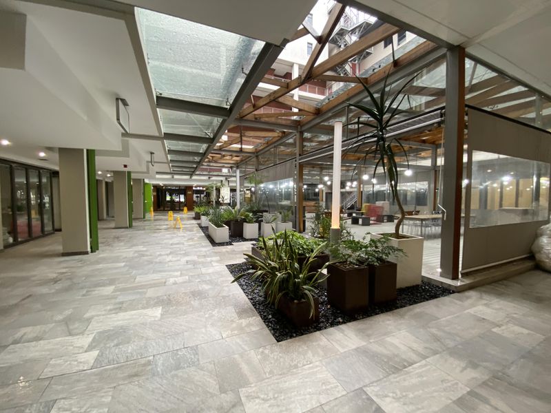 432m2 Office TO LET in The District in Woodstock, Cape Town