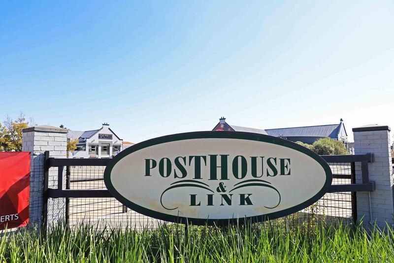Posthouse &amp; Link center - Bryanston