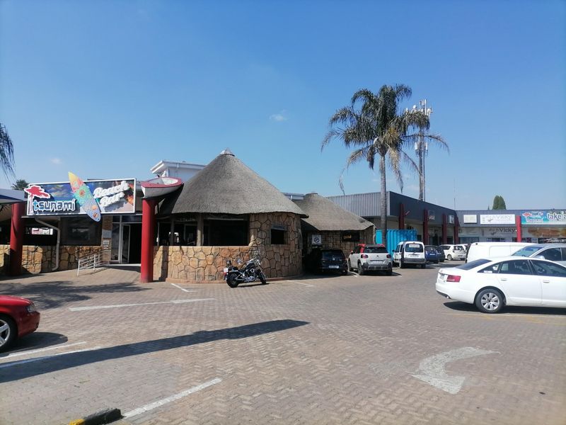 Commercial property for sale in Farrarmere