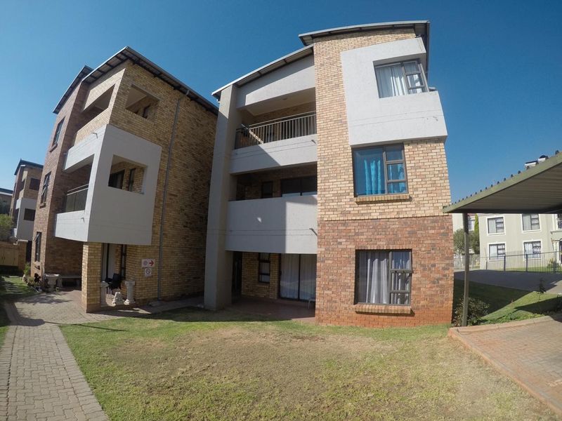 2 Bedroom, 2 Bathroom Ground Floor unit for sale in sought after area