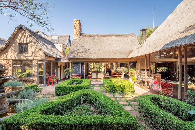 Mansion in Magnificent Bushveld setting