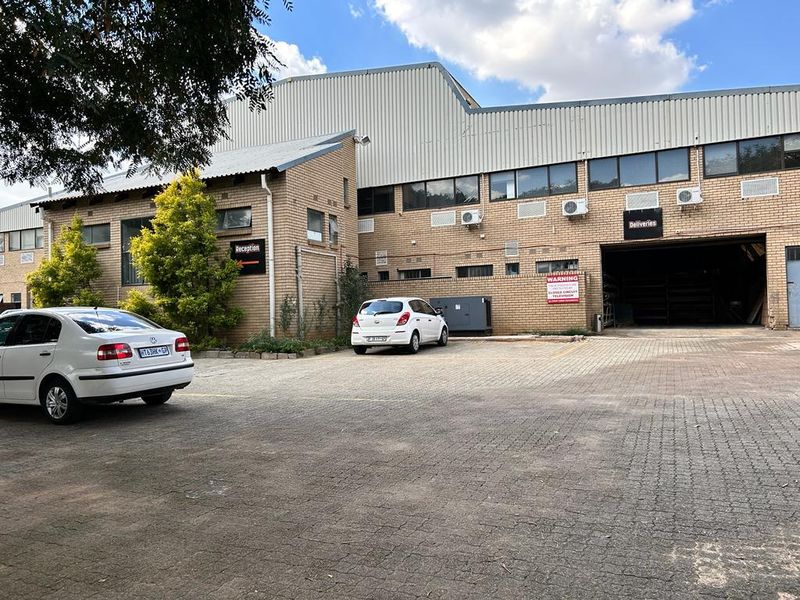 Wynberg | Neat, free standing property for rent in Sandton