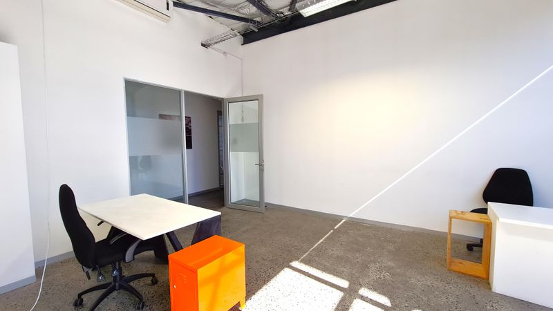 WOODSTOCK EXCHANGE | SERVICED OFFICES WITH HIGH-SPEED INTERNET | 4TH FLOOR