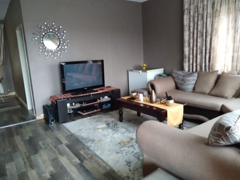 2 Bedroom Apartment in Southdale -