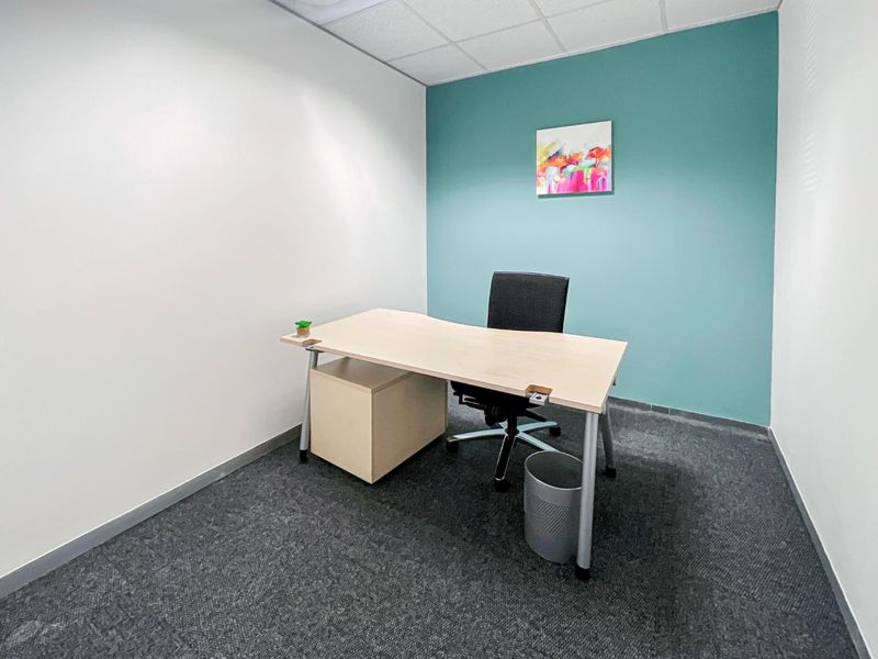 Private office space for 1 person in Regus Rivonia Road Sunninghill