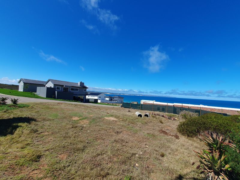 Ease of access in the tranquil Kloofsig Estate