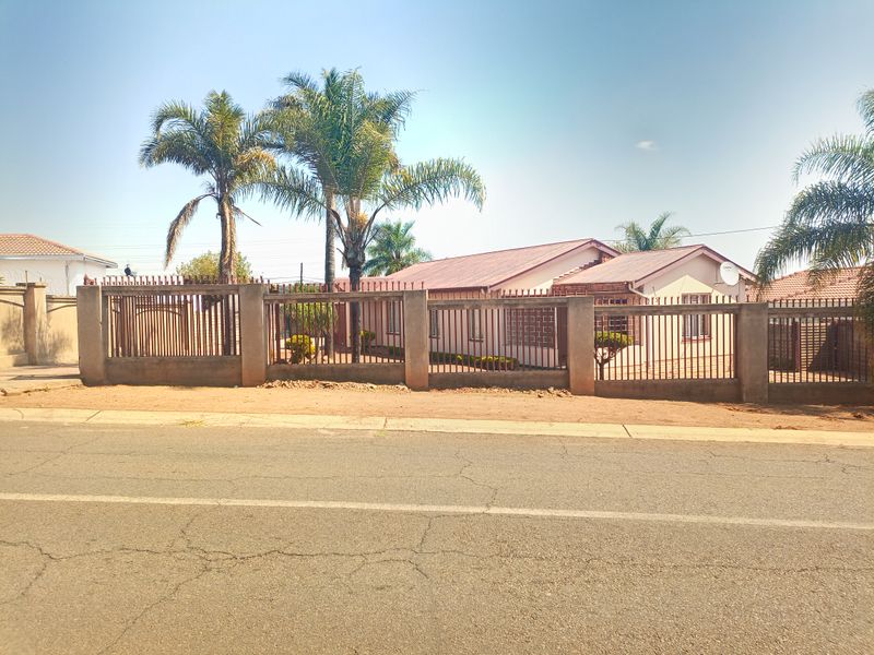 Property for sale in Kwaggasrand /Pretoria west